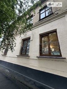 Продаж 2к квартири 44 кв. м на вул. Зерова Миколи 6 • ID 34702330