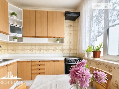 Продаж 3к квартири 75 кв. м на вул. Академіка Заболотного 38 • ID 34702282