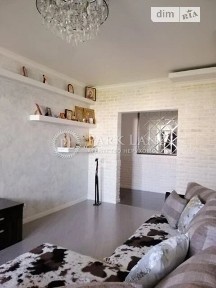 Продаж 3к квартири 91 кв. м на вул. Урлівська 30 • ID 34701932