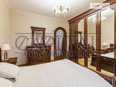 Продаж 3к квартири 145 кв. м на вул. Дмитрівська 13А • ID 34700537