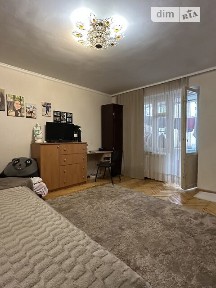 Продаж 1к квартири 38 кв. м на вул. Набережна • ID 34700362