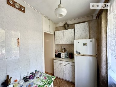вулиця Михайла Бойчука, мікрорайон Чорна Гора, район Печерський, Київ, метро Звіринецька (Дружби народів), вул. Михайла Бойчука 28 • ID 34700080