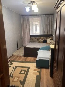 Продаж 2-кімнатної квартири біля парку Шевченка