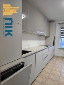 Аренда 3к з двома санвузлами, метро Харьківська, + паркомісце, квартира на Позняках, Харьківський массив