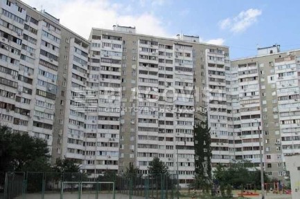 м Позняки ул Ахматовой Анны 21 - 2х комн квартира 50 м кв