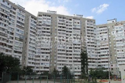 м Позняки ул Ахматовой Анны 21 - 2х комн квартира 50 м кв