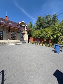 Оренда сучасного будинку (дуплекс), вул. Джерельна