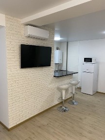 Здається в довгострокову оренду: Дизайнерська Люкс-студія в ЖК «Ковалівський»
