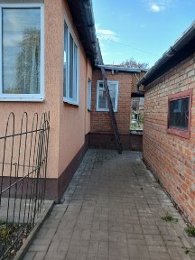Продам будинок 40,8 м², 5,56 соток, вул Рятувальників 20/2, м Ромни