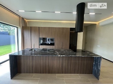 Продаж 1 поверхового будинку з ділянкою на 5 соток, 130 кв. м, 3 кімнати, на вул. Київська • ID 34703698