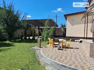 Продаж 2 поверхового будинку з опаленням і ділянкою на 6 соток, 185 кв. м, 4 кімнати, на вул. Баха • ID 34703278