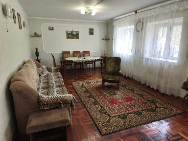 Продам Цегляний будинок для великої родини | Баня, гараж, 5 соток | Славутич