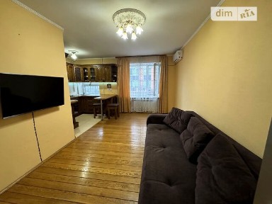 Довготривала оренда 2к квартири на вул. Набережно-Лугова 3 • ID 34704712