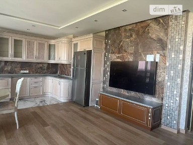 Довготривала оренда 4к квартири на вул. Воскресенська 18 • ID 34703653