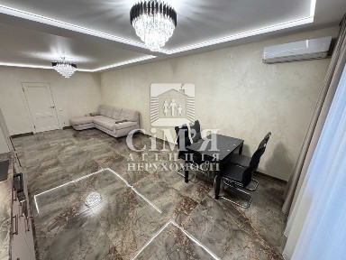 Здам ШИКАРНУ видову квартиру з виглядом на річку. СВІТЛО НЕ ВИМИКАЮТЬ