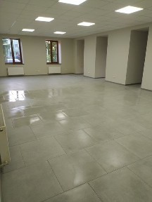 Оренда приміщень біля площі 565 м. кв.