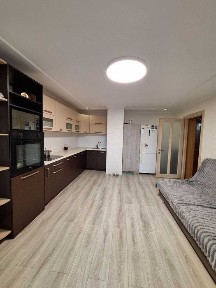 Продаж 2кім. квартири 82м Студентська