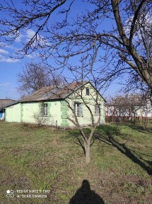 Продам дом с. Хуторское ул. Центральная.