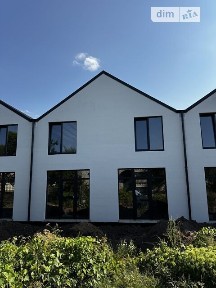 Продаж 2 поверхового таунхауса з ділянкою на 2 сотки, 110 кв. м, 4 кімнати, на вул. Садова 12 • ID 34644310