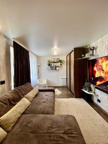 Продаж 2 К квартири з ремонтом (єВідновлення - так)