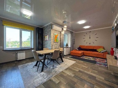 Продам 2х комнатную переулок Кондратьевский, 34