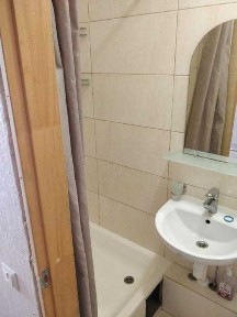 Терміново продам готельну в районі одеської.