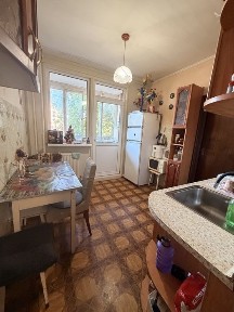 Продаж 3 кімнатної квартири 65,5 м2/ газ