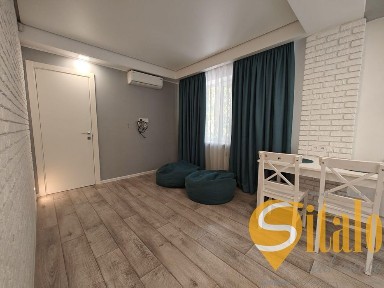 Продаж 2-х кімн. квартири - студії вул. Патріотична, ДК Орбіта (019)