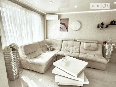Продаж 3к квартири 68 кв. м на просп. Голосіївський 74А • ID 34708254