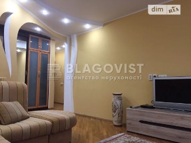 Продаж 3к квартири 82 кв. м на пл. Святошинська 1 • ID 34707333