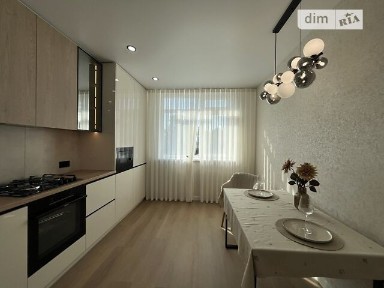 Продаж 2к квартири 70 кв. м на вул. Свободи 10А • ID 34707352