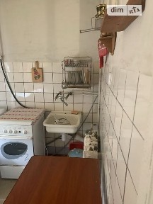 Верховинна вулиця, мікрорайон Святошин, район Святошинський, Київ, метро Житомирська, вул. Верховинна 39 • ID 34707110