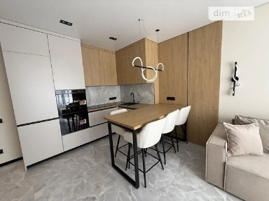 Продаж 2к квартири 67 кв. м на вул. Олександра Олеся 27А • ID 34706505
