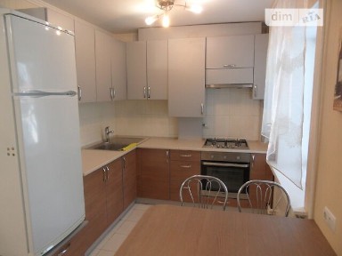 Продаж 2к квартири 42 кв. м на вул. Шевченка 2 • ID 34706244