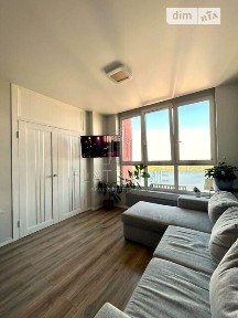 Продаж 1к квартири 43 кв. м на вул. Набережно-Рибальська дорога 27 • ID 34706096