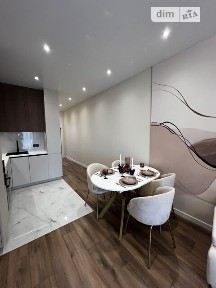Продаж 2к квартири 66.6 кв. м на вул. Краснова • ID 34705108