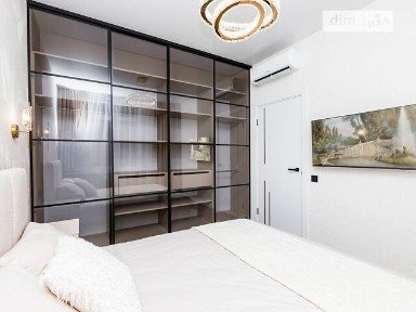 Продаж 1к квартири 42 кв. м на вул. Краснова • ID 34705153