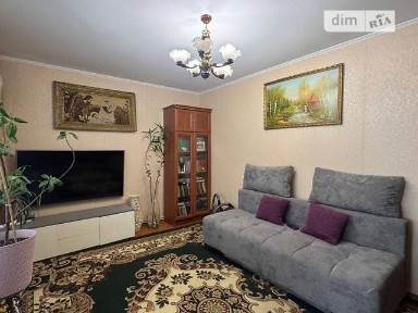 Продаж 2к квартири 46 кв. м на вул. Зарічна 1 • ID 34697806