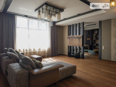 Продаж 3к квартири 180.9 кв. м на вул. Андрія Верхогляда 16 • ID 34695535