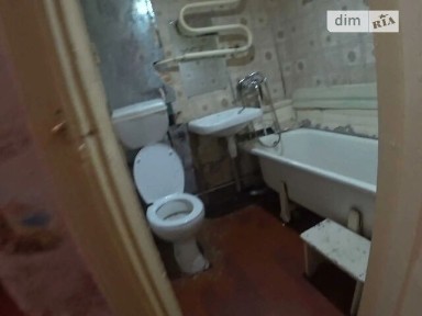 Продаж 1к квартири 30 кв. м на пл. Покровська • ID 34695452