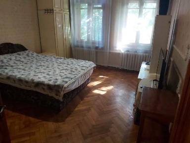 Оренда 4-кімнатної квартири 100 м², Трінклера вул., 14