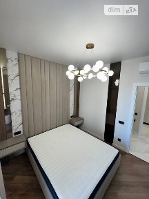 Продаж 3к квартири 68.3 кв. м на вул. Краснова • ID 34691304