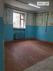 Оренда офісного приміщення на вул. Перемоги 6, приміщень -, поверх - 1 • ID 34707187