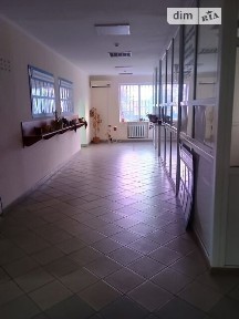 Оренда офісного приміщення на вул. В. Комарова 5, приміщень -, поверх - 1 • ID 34960158