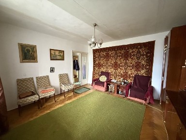 Продаж 3-и кімнатна квартира