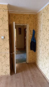 Продам трехкомнатную квартиру на Победе
