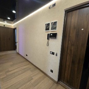 Продаж укомплектованої 3 кімнатної квартири на Миколи Світалького
