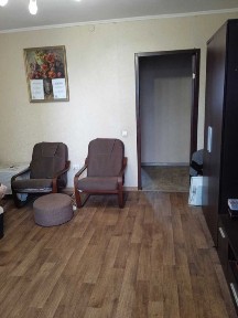 Продам 2-комнатную квартиру в центральной части города.