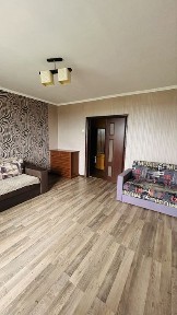 Продаж 3-х кімнатної квартири на Крошні вул. Покровська