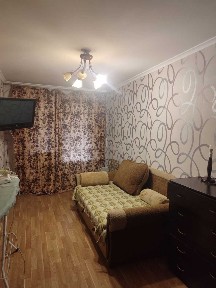 Оренда 3-кімнатної квартири 61 м², Зодчих вул.